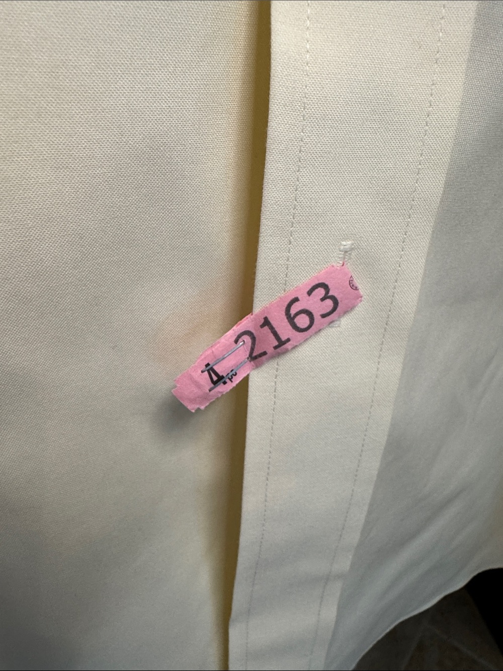 Roundtree & Yorke Gold Label Classic Light Yellow Dress Shirt Men's Size 17 1/2 - Picture 5 of 12